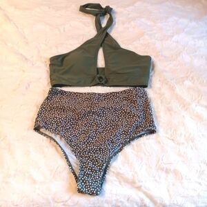 SOLY HUX Green Polka Dot Bikini Criss‎ Cross Halter High-waist Bottom M